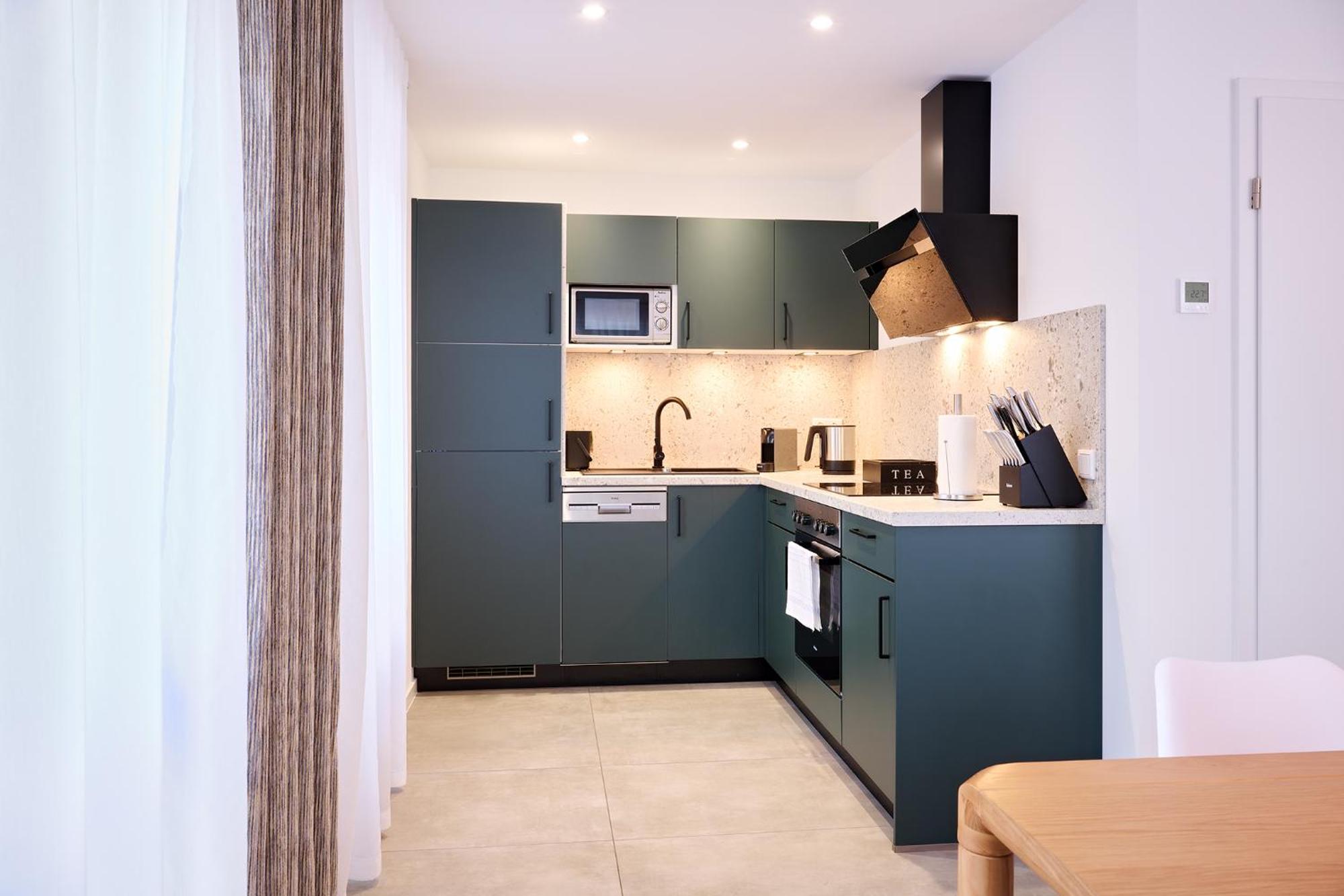 Xzllenz - 4 Schlafzimmer, Zentral, Parken, U-bahn, 2 Baeder, 4 Smart-tv, Optional Einzelbett Ferienhaus *